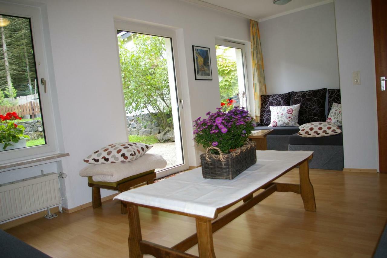 Ferienhaus Waldrand Ulmen Exterior foto